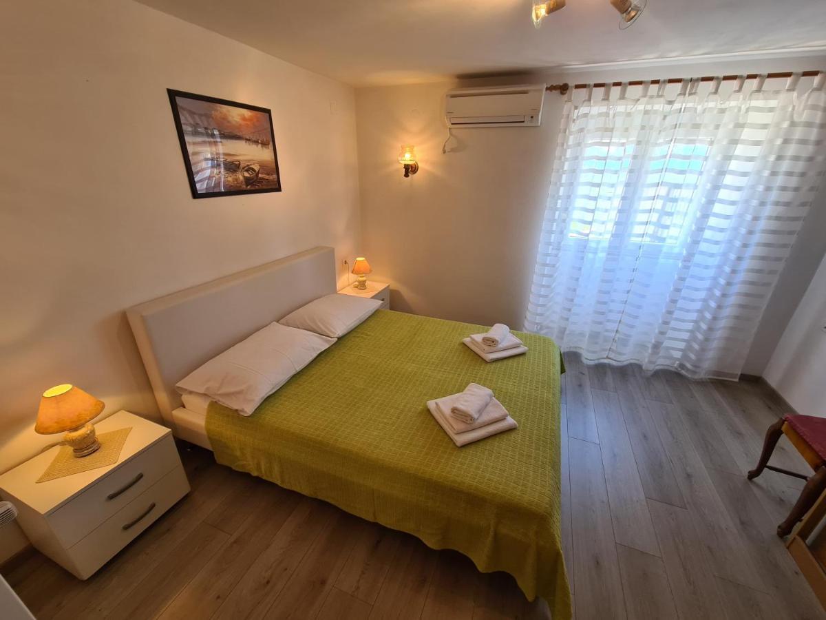 Apartment Cutul Salatić Kültér fotó